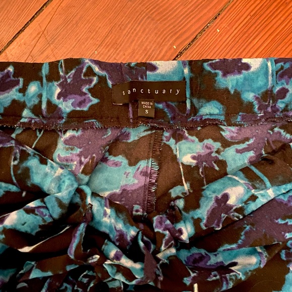 Sanctuary Palm Tie-Dye Drawstring Shorts - Picture 4 of 4